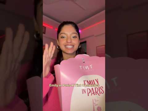 *OMG* Unboxing ‘Emily In Paris’ makeup collection 🤯🗼💋 #ashortaday #shorts