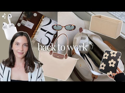 Must-have items for your work bag 👜 a productive day starts with organisation | Longchamp Le Pliage