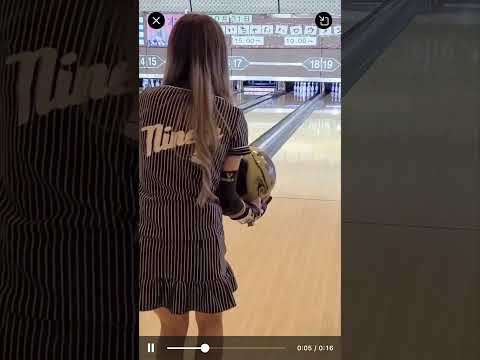 Tokyo gal  good at bowling and baseball