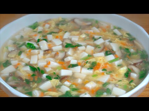 Delicious, sweet and delicious tofu and three delicacies soup