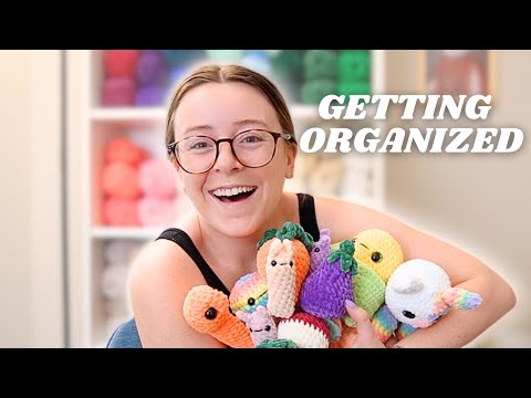 Selling ALL of my crochet plushies?! 😮 body doubling productive vlog 🧼✨