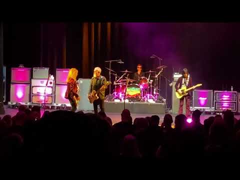 ZZ Top Cover Jesus Just Left Chicago Ladders to Leaders concert Wratchild America / KIX / Godsmack