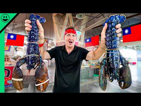 RARE Blue Lobster!! Taiwan's Exotic Seafood Market!!