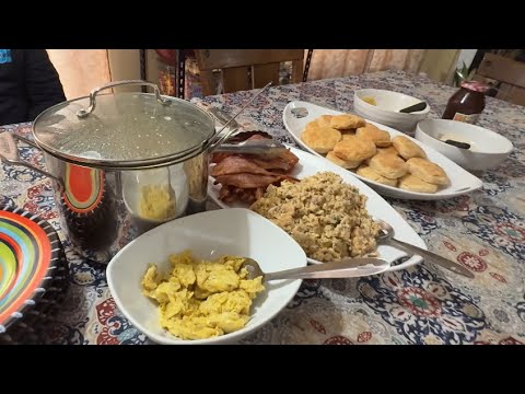 Saturday Morning Breakfast After The Snow ⛄️ 1/11/2025