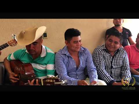 CODIGO DE LA SIERRA Y ARMADILLOS DE LA SIERRA - A OJOS CERRADOS