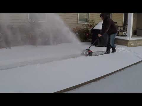 Toro 60V Electric Battery Snow Power Shovel (39909) Run Test & Impression