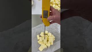 What temperature is room temperature butter? #bakinghack #bakingday #cakebaking