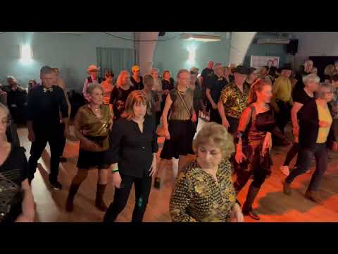 Closer - Bal black and gold - séjour Carqueiranne mars 2024