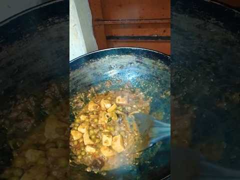 #shorts #ytshorts #trending #trendingreels #trending shorts #viral #matar paneer recipe