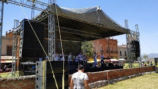 INSTALANDO AUDIO PARA EL FESTEJO DE SÁBADO DE GLORIA