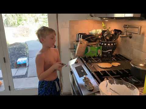 Cruz making us blueberry pancakes & eggs for breakfast! They were so good! Learning early!