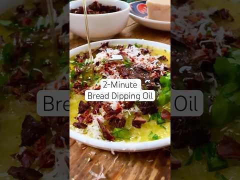 2-Minute Olive Oil Bread Dip! (Bread Dipping Oil!) #oliveoil #shorts