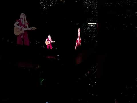 Is It Over Now x Out Of The Woods - Taylor Swift - 11/11/23. Estadio River Plate, Buenos Aires, Arg.