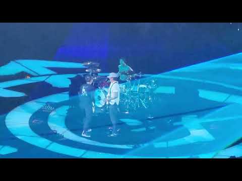 blink 182 all the small things Columbus ohio the schottenstein center 8/13/24