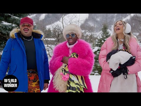 Slaycation Sneak Peek 👀❄️ The Queens Build a Drag Snowman