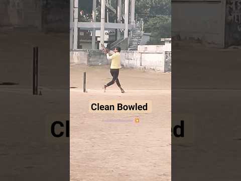 Perfect Clean Bowled 🔥 || #cricket #kingkolhi #cricketlover #shorts #sports #ipl #cleanbowled #yt