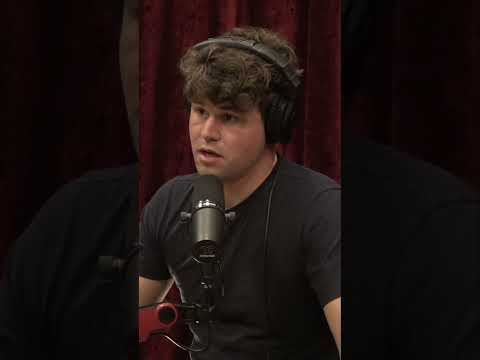 Magnus Carlsen on Gukesh's Journey. #chess #magnuscarlsen #gukesh #podcast #joerogan #shorts