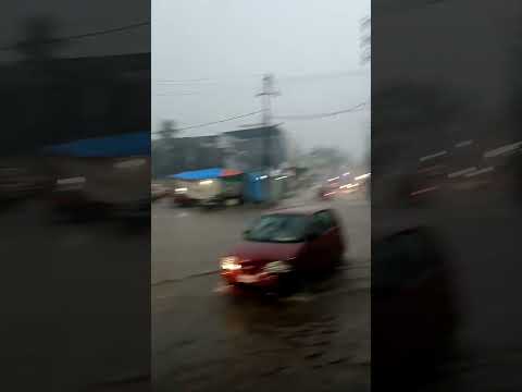 Hyderabad full 🌧️ rain #subscribe #rain #hyderabad #train #shat #trending