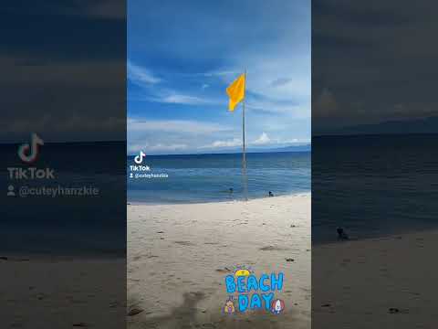 Sunny day on the beach. #Outing2023 #TikTok #youtubeshort