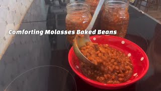 Comforting Molasses Baked Beans