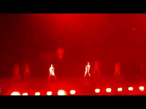 07212017 G DRAGON - INTRO + HEARTBREAKER - LIVE IN CHICAGO 2017 WORLD TOUR ACT III, M.O.T.T.E.