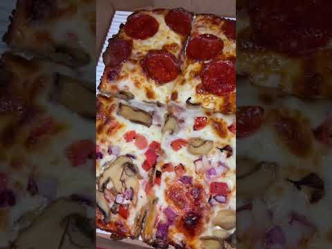 Jet’s Pizza #foodie #pizza