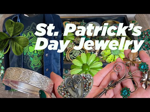 🍀 Vintage St. Patrick's jewelry collection 🍀-  Green, Celtic and Clovers!