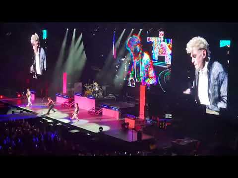 The Vamps - Rest Your Love (Brighton)