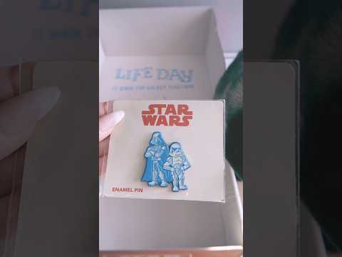 Unboxing & Reviewing Rare Star Wars Pins – A Collector's Dream!