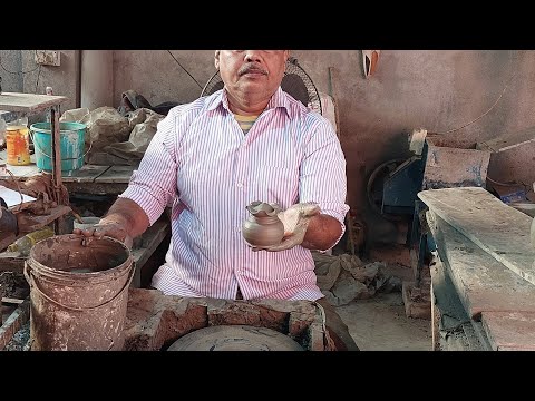 Making pottery new shape dhupdani stand