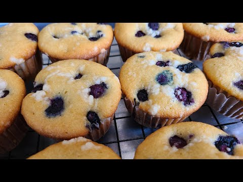 Blueberry Muffins recipe video | Simple and quick breakfast item