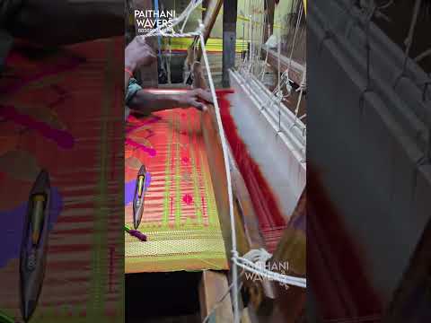 Making of Silk Thrades Paithani Saree Art #saree #handloom #paithani #traditional #paithanisaree