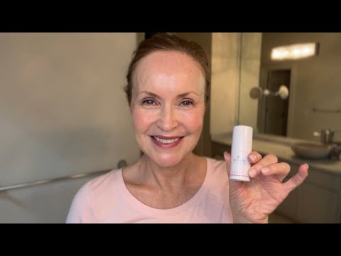 Simplify Your Makeup Routine with Caroline