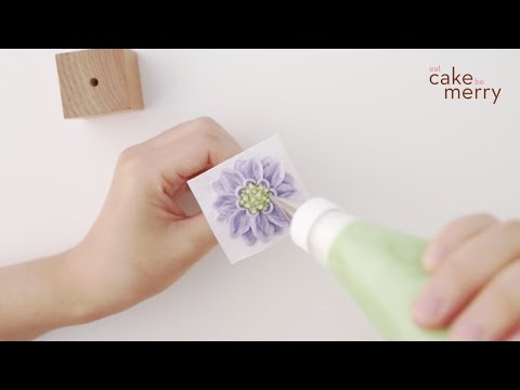 How To Pipe A Buttercream Scabiosa