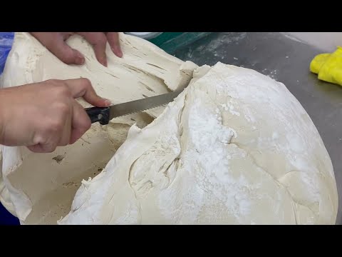 Pork steamed bun ,Scallion steamed bun,Salted egg yolk custard bun Making Master-Taiwan Street Food