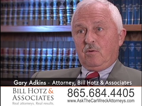 Knoxville Car Wreck Lawyer  | 865-684-4405