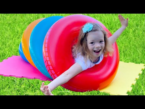 Put Your Hands in the Air Song | Nursery Rhymes & Kids Songs by Kids Music Land