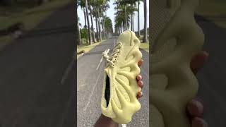 YEEZY 450 SULFURE - SNEAKERS EDITION LIMITÉE - KANYE WEST - POLESTORE - GUADELOUPE