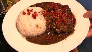 Chicken Pomegranate Walnut Persian Stew - Khoresht Fesenjan.