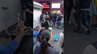 street performance at Oxford Street #streetperformer #streetart #london #oxfordstreetwalk