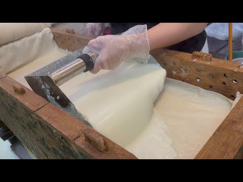 How to Make Tofu Skin in The Traditional Way  /手工豆腐皮,千張干豆腐製作達人-Taiwan Street Food