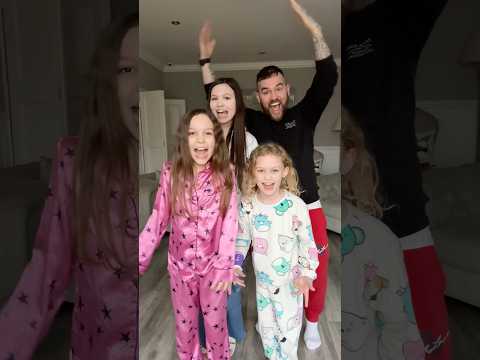 Surprising my daughters with a winter holiday ✈️ #jonathanjoly #shorts #christmas ￼