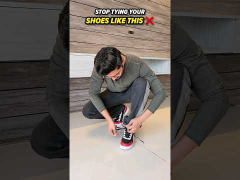 STOP Tying Your Shoes Like This ❌️ 👟 #hacks #fashionhacks #shoehacks #mensfashion #shortsvideo