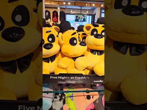 FNAF TOY HUNT FOR GOLDEN FREDDY PLUSH 😱 #fnaf #fivenightsatfreddys #fnafmemes