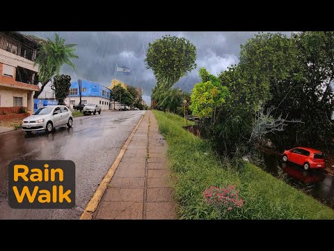 RAIN WALK in Posadas, Misiones — ARGENTINA Walking Tour【4K】☂️🇦🇷