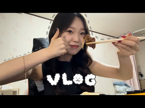 먹방VLOG | 비빔밥에 된찌 조합 누가 참아 일단 난 못 참아 | 비빔밥+차돌된장찌개, 저당말차롤, 기영이숯불두마리치킨, 깨찰빵+마늘바게트+애플파이+아메리카노