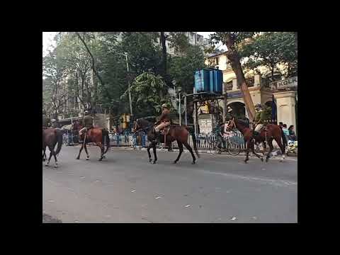 Kolkata Police || Kolkata police riding Horse || Horse riding video || Indian Police || 💪