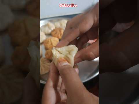 बाज़ार जैसे सॉफ्ट मोमोज बनाए कढाई में-Momos Recipe #youtubeshorts #shorts #trending #viral