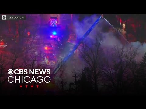 House catches fire in Chicago's southwest suburbs