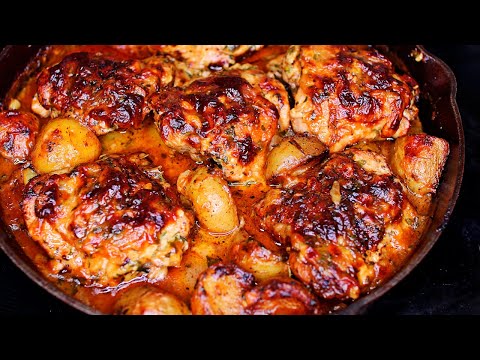 One Pan Creamy Garlic Chicken and Potatoes - Easy Baked Chicken and Potatoes